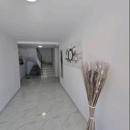 Appartement Vip Limited